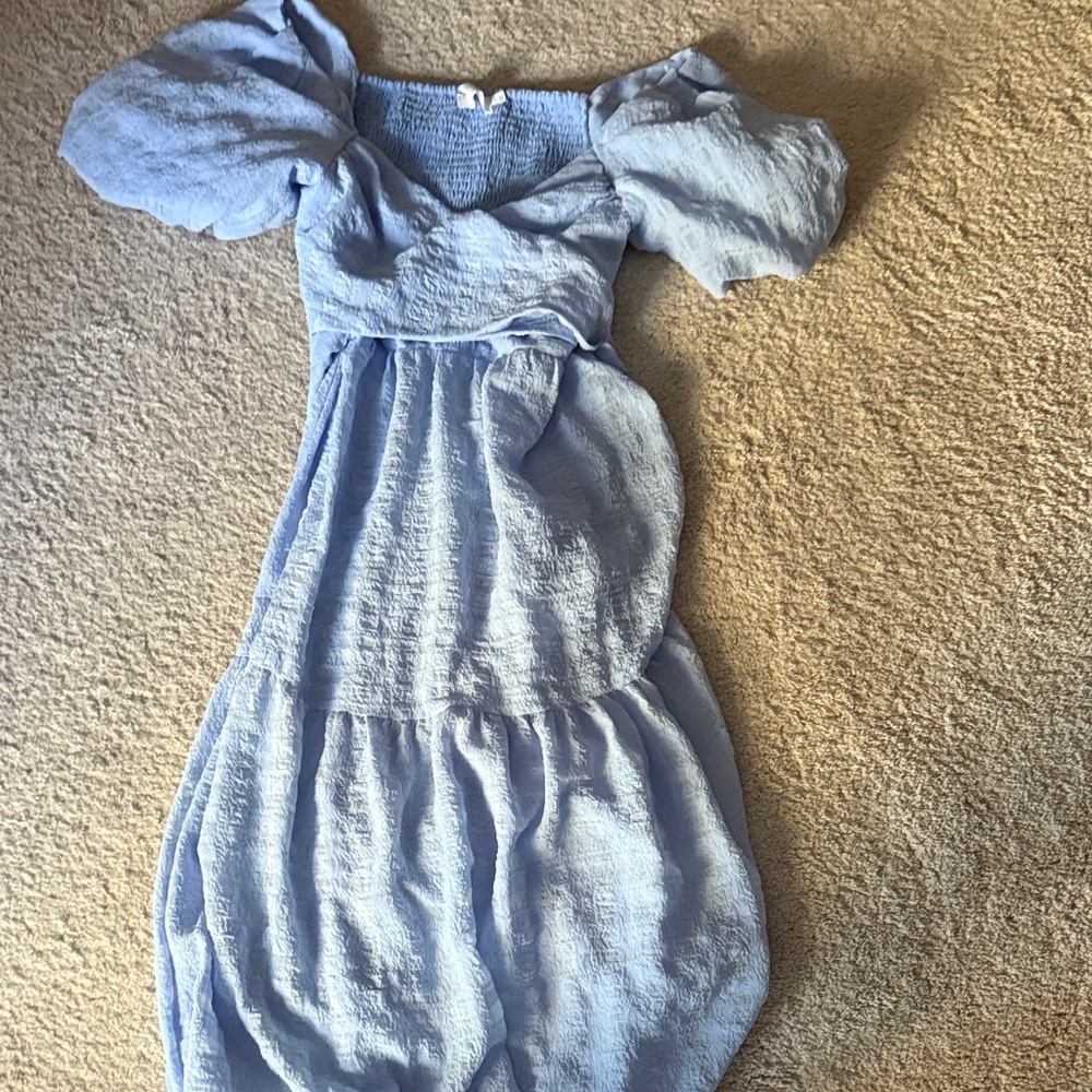 Astr periwinkle blue midi dress size small
